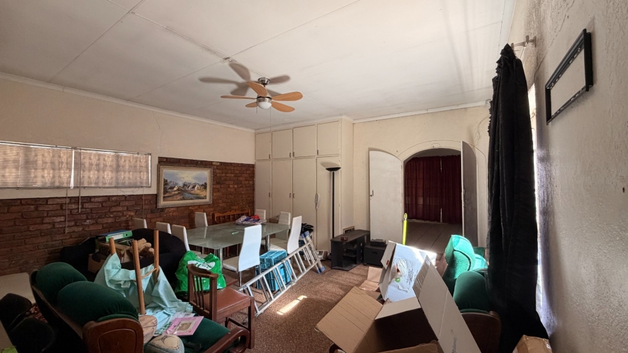 5 Bedroom Property for Sale in Die Bult North West